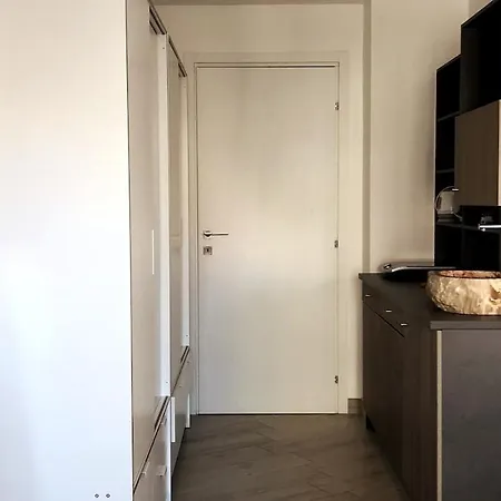 Апартаменты Signorile 2b With Private Bathroom And Kitchenette